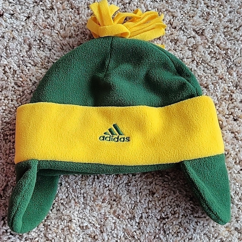Adidas CFL Edmonton Eskimos toddler toque,  like new, 2-4T